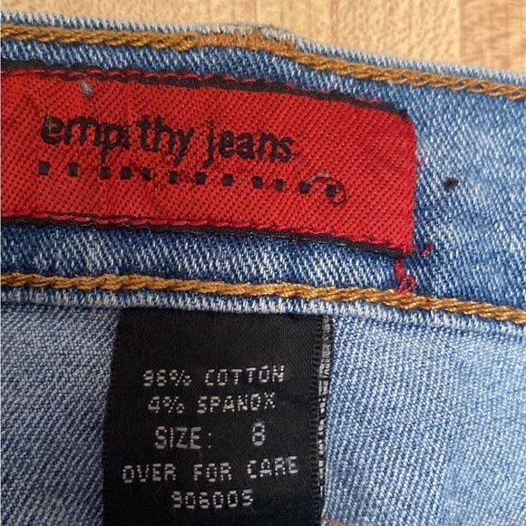 NWOT Vintage Empathy Embroidered Jeans size 8 - Picture 10 of 11